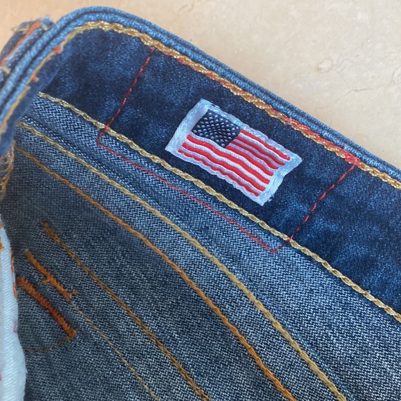 True Religion Women’s flare jeans size 27 - Picture 4 of 12